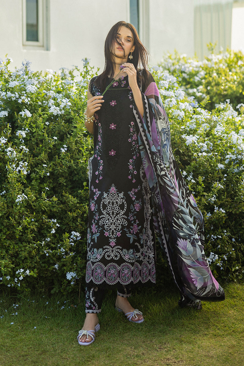 Mushq | Secret Garden Hemline 25 | Thorned Grace S Black Lawn