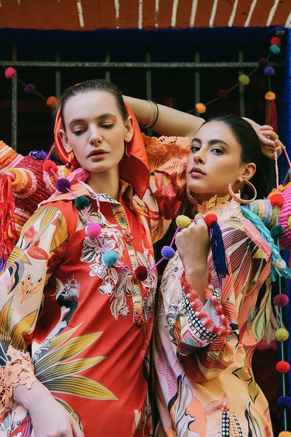 Mushq | La Dolce Hemline Prints 25 | Peach Poppies XL Pale Peach Lawn