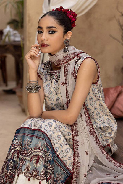 Humdum | Ishq Embroidered Collection | IS-08 - Pakistani Designer Dress - by HumDum | Type: Casuals - 100% Original at Saira Sultan