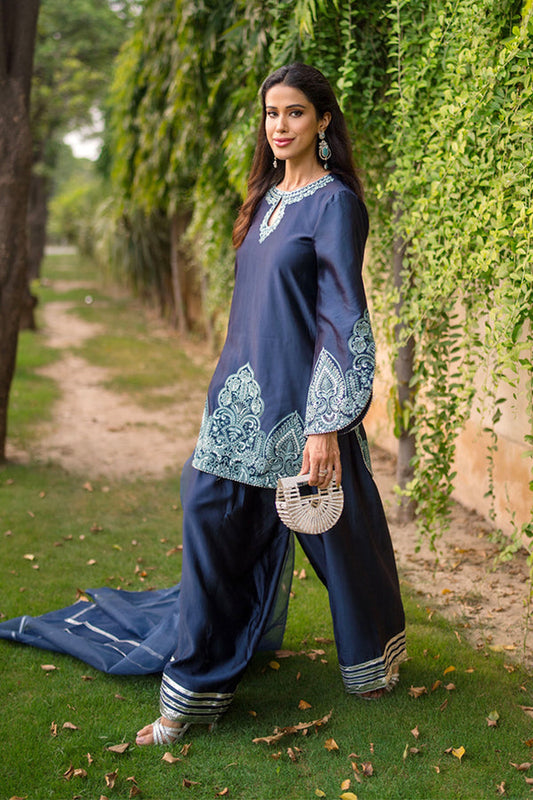 Maryum N Maria Allure Luxe| VELORA - MS50324 - Pakistani Designer Dress - by Maryum N Maria - Type : Ladies Clothes - 100% Original at Saira Sultan