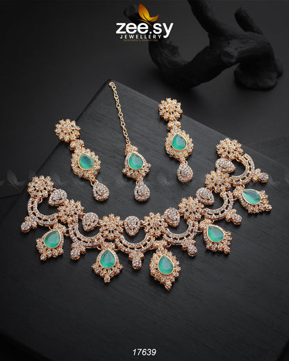 Galactic Necklace Golden Mint Green