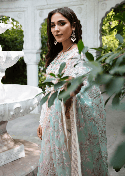 Maria Osama Khan | Rang e Noor Eid Edit | Champa - Pakistani Designer Dress - by Maria Osama Khan | Type: Luxury - 100% Original at Saira Sultan