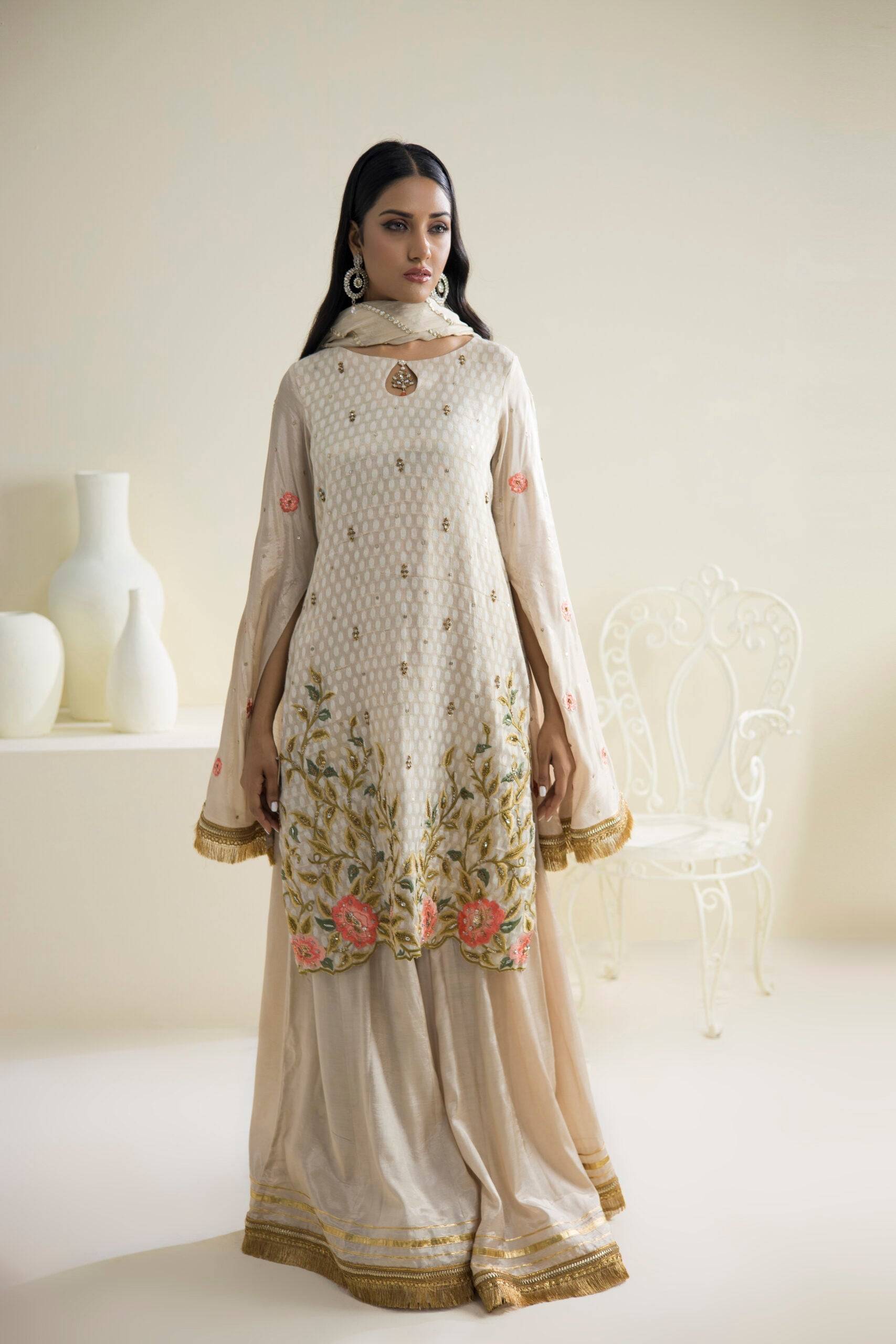 Farhat Jahan | Luxury Pret | Qainaat - Pakistani Designer Dress - by Farhat Jahan | Type: Formal - 100% Original at Saira Sultan