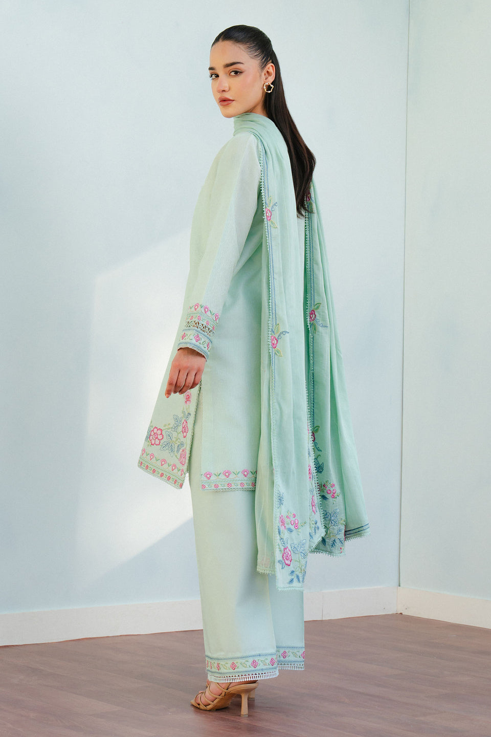 Zara Shahjahan | Coco Lawn 25 | INDI-9A S Light Ferozi Gray Jacquard