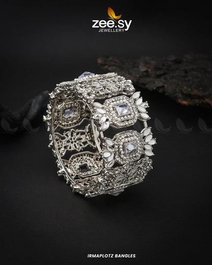 Irmaplotz Bangles Silver White