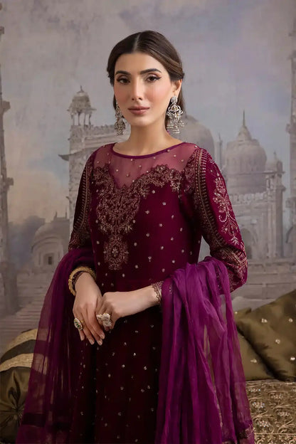 Iznik | Festive Velvet 23 | IV-24 RUMMANA - Pakistani Designer Dress - by Iznik | Type: Formal - 100% Original at Saira Sultan