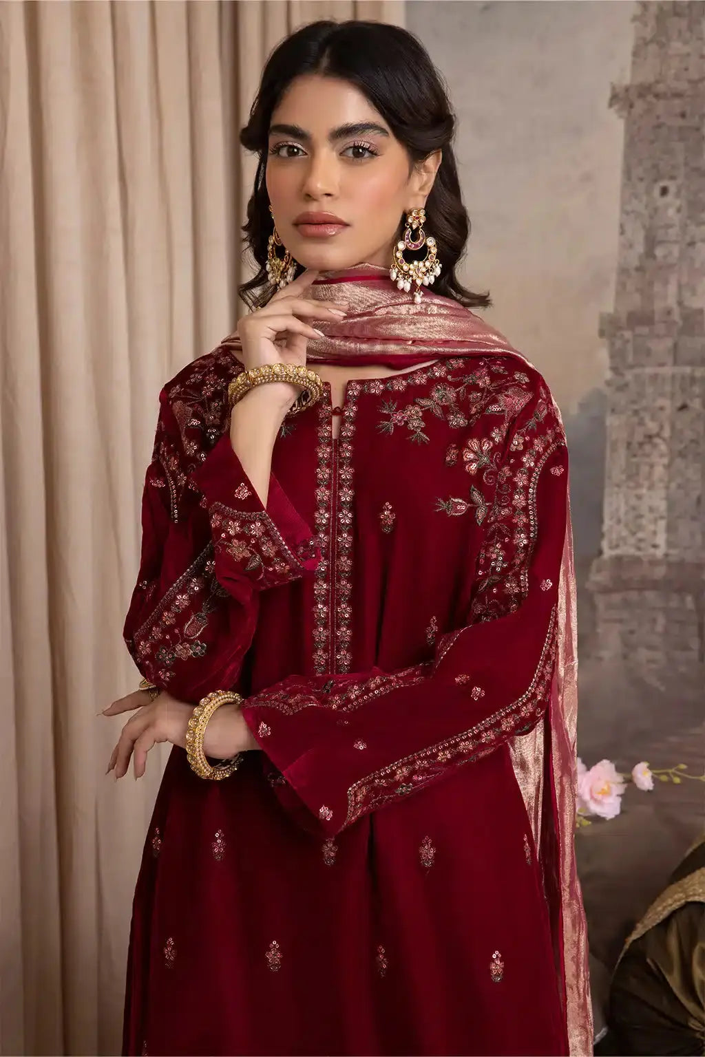 Iznik | Festive Velvet 23 | IV-27 HARF - Pakistani Designer Dress - by Iznik | Type: Formal - 100% Original at Saira Sultan