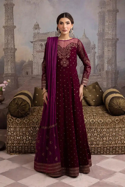 Iznik | Festive Velvet 23 | IV-24 RUMMANA - Pakistani Designer Dress - by Iznik | Type: Formal - 100% Original at Saira Sultan
