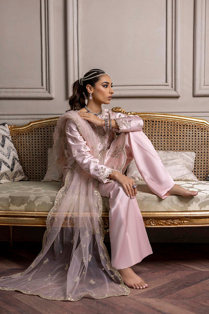 Nuriyaa | Rozanne Formals | Irene