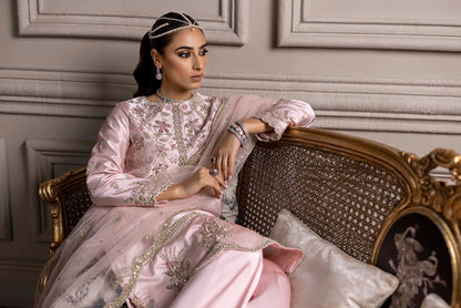Nuriyaa | Rozanne Formals | Irene