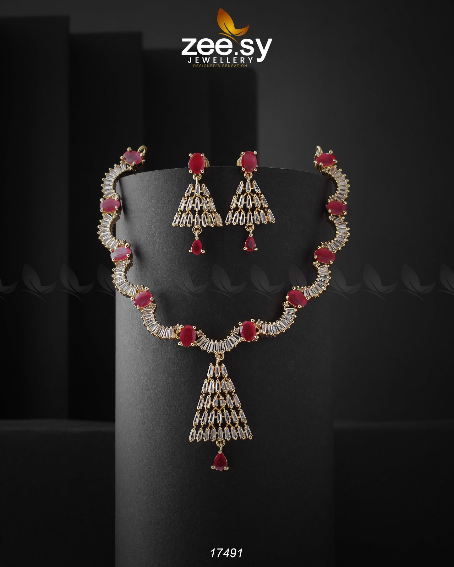 Italian Zircon Necklace Golden Red