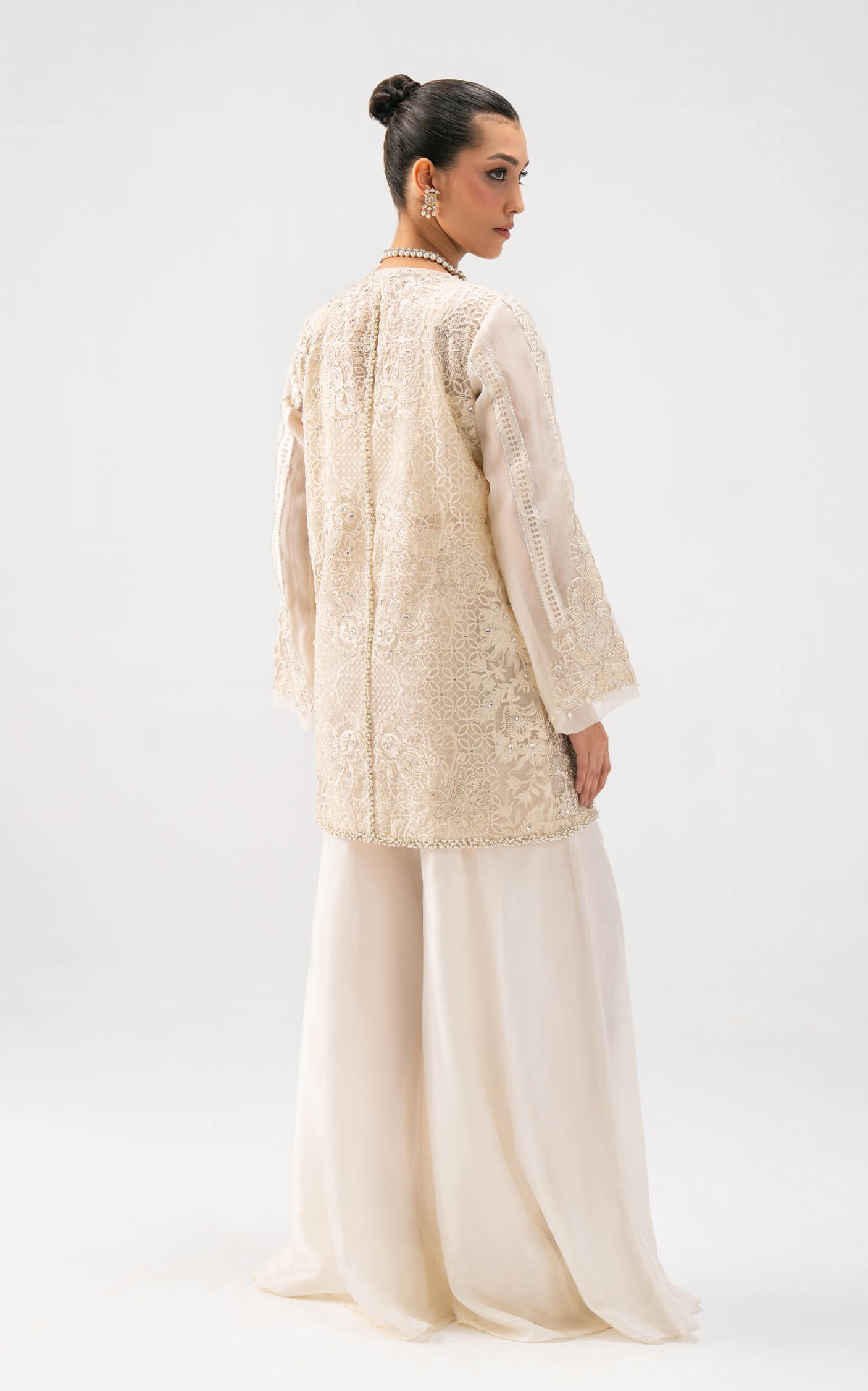 Asifa and Nabeel | Lyle Luxury Formals 25 | Ivory Elan - Pakistani Designer Dress - by Asifa and Nabeel - Type : Ladies Clothes - 100% Original at Saira Sultan