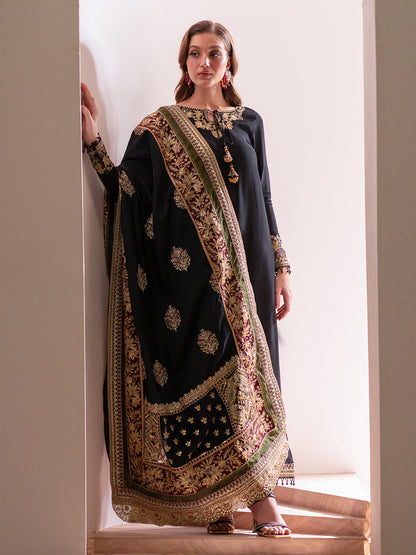 Izel | Stardust Luxury Collection | SLC-013-Echo - Pakistani Designer Dress - by Izel | Type: Ladies Clothes - 100% Original at Saira Sultan