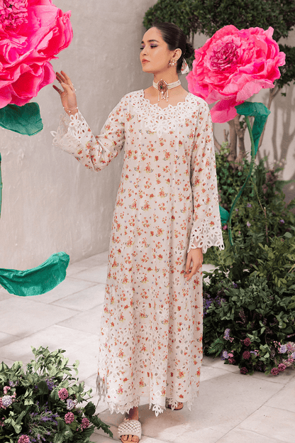 Iznik | Dahlia Embroidered Lawn | DL-05 - Pakistani Designer Dress - by Iznik | Type: Luxury - 100% Original at Saira Sultan