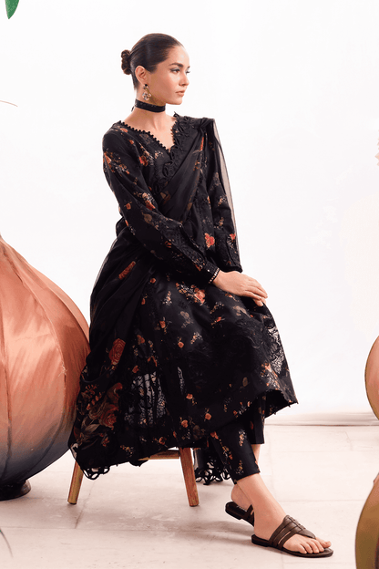 Iznik | Dahlia Embroidered Lawn | DL-08 - Pakistani Designer Dress - by Iznik | Type: Luxury - 100% Original at Saira Sultan