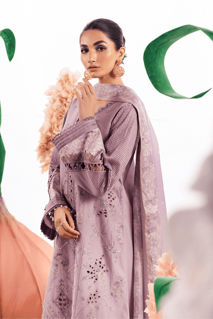 Iznik | Dahlia Embroidered Lawn | DL-04 - Pakistani Designer Dress - by Iznik | Type: Luxury - 100% Original at Saira Sultan