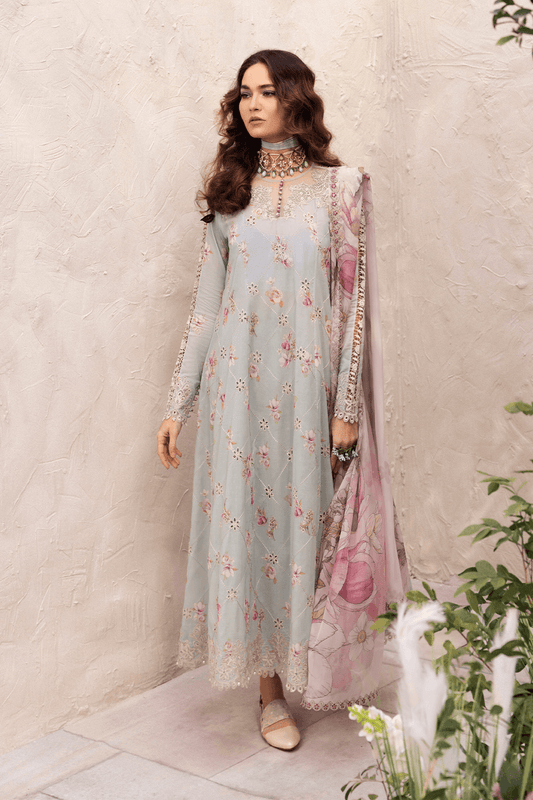 Iznik | Dahlia Embroidered Lawn | DL-10 - Pakistani Designer Dress - by Iznik | Type: Luxury - 100% Original at Saira Sultan