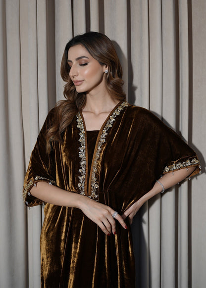 Mahum Asad | Voila Velvets | Topaz L Gold Velvet