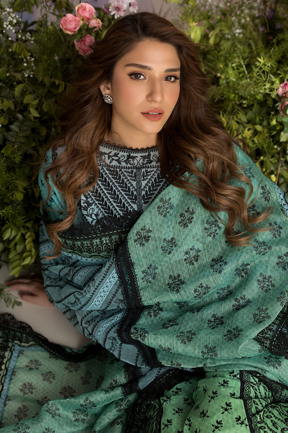 Sobia Nazir | Luxury Lawn 25 | 12A M Green Lawn