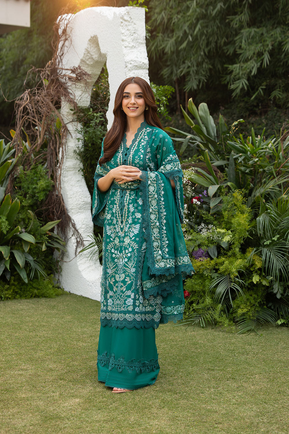 Sobia Nazir | Luxury Lawn 25 | 8B S Teal Lawn