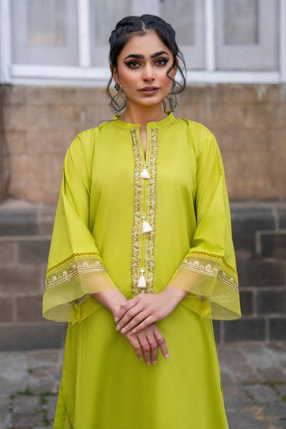 Ittehad | Embroidered Lawn | I-23 - Pakistani Designer Dress - by Ittehad | Type: Luxury - 100% Original at Saira Sultan