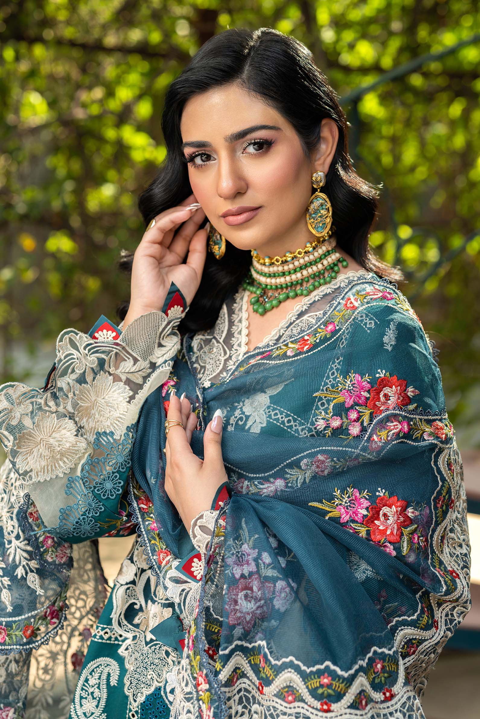 Maryam Hussain | Luxury Lawn 25 | Neelum - Pakistani Designer Dress - by Maryam Hussain | Type: Ladies Clothes - 100% Original at Saira Sultan