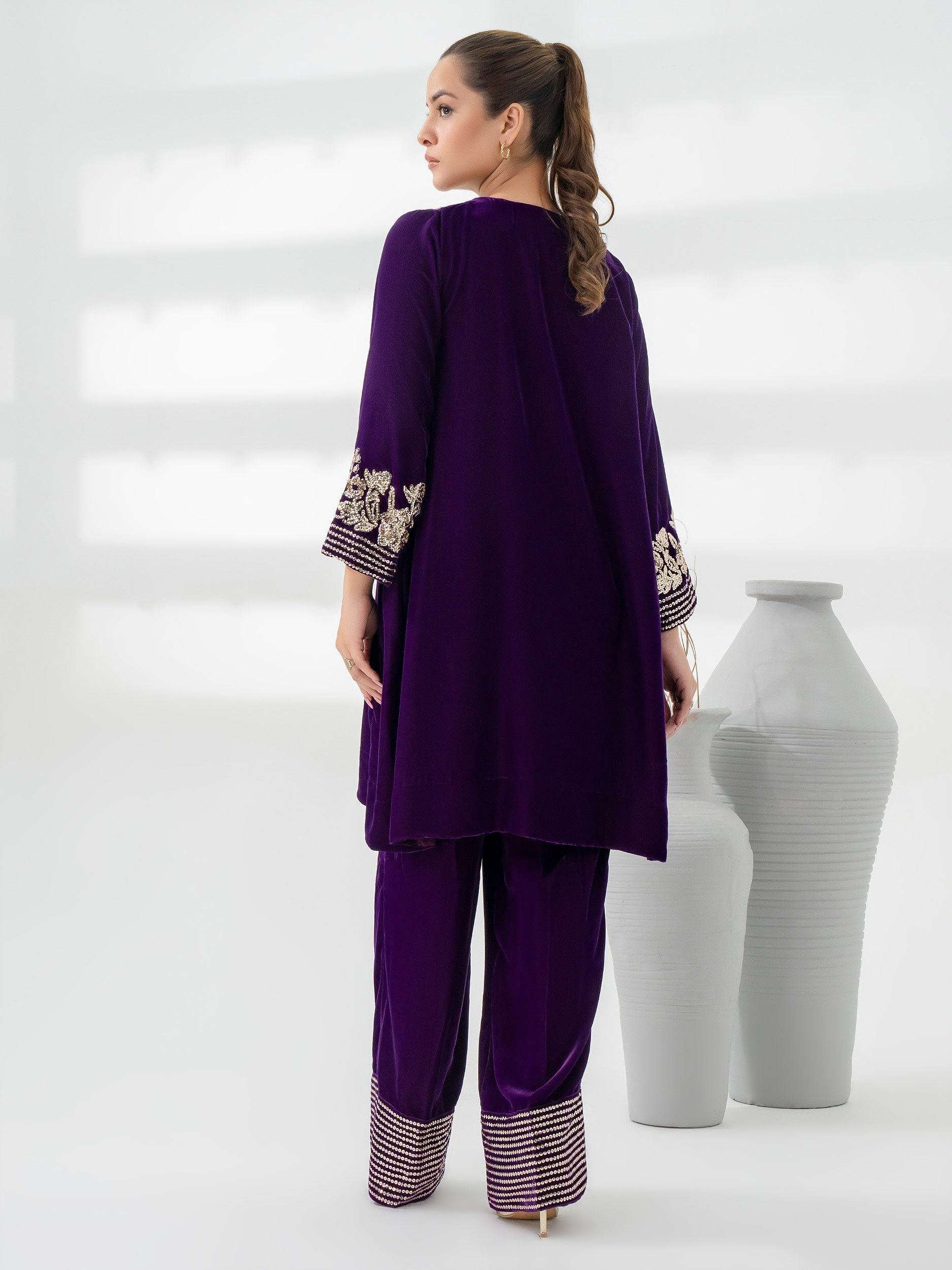 Lime Light | Velvet Pret | V-02 S Dark Purple Velvet