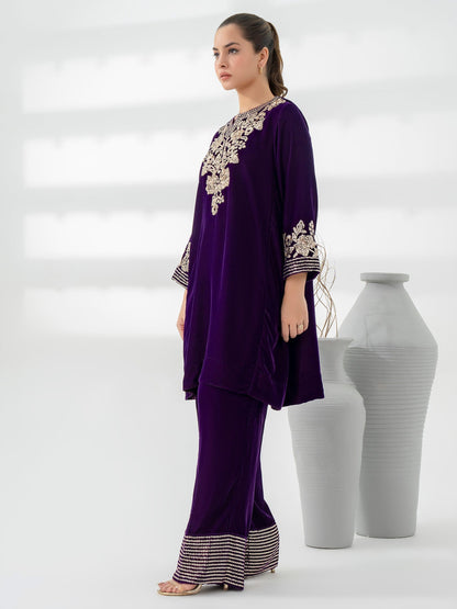 Lime Light | Velvet Pret | V-02 M Dark Purple Velvet