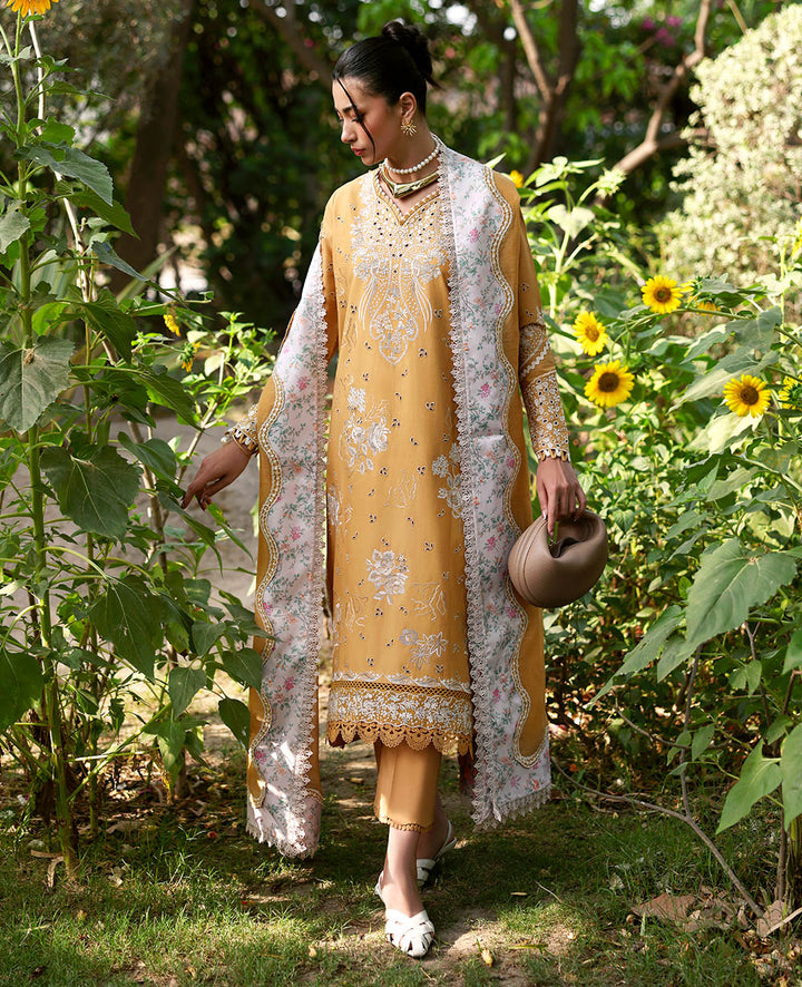 Republic Womenswear | Embroidered Pret | M-150 - Pakistani Designer Dress - by Republic Womenswear - Type : Ladies Clothes - 100% Original at Saira Sultan