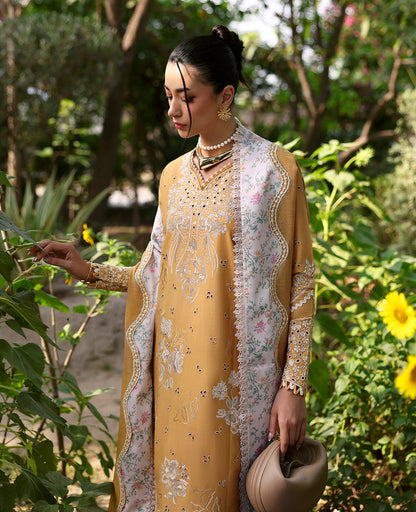 Republic Womenswear | Embroidered Pret | M-150 - Pakistani Designer Dress - by Republic Womenswear - Type : Ladies Clothes - 100% Original at Saira Sultan