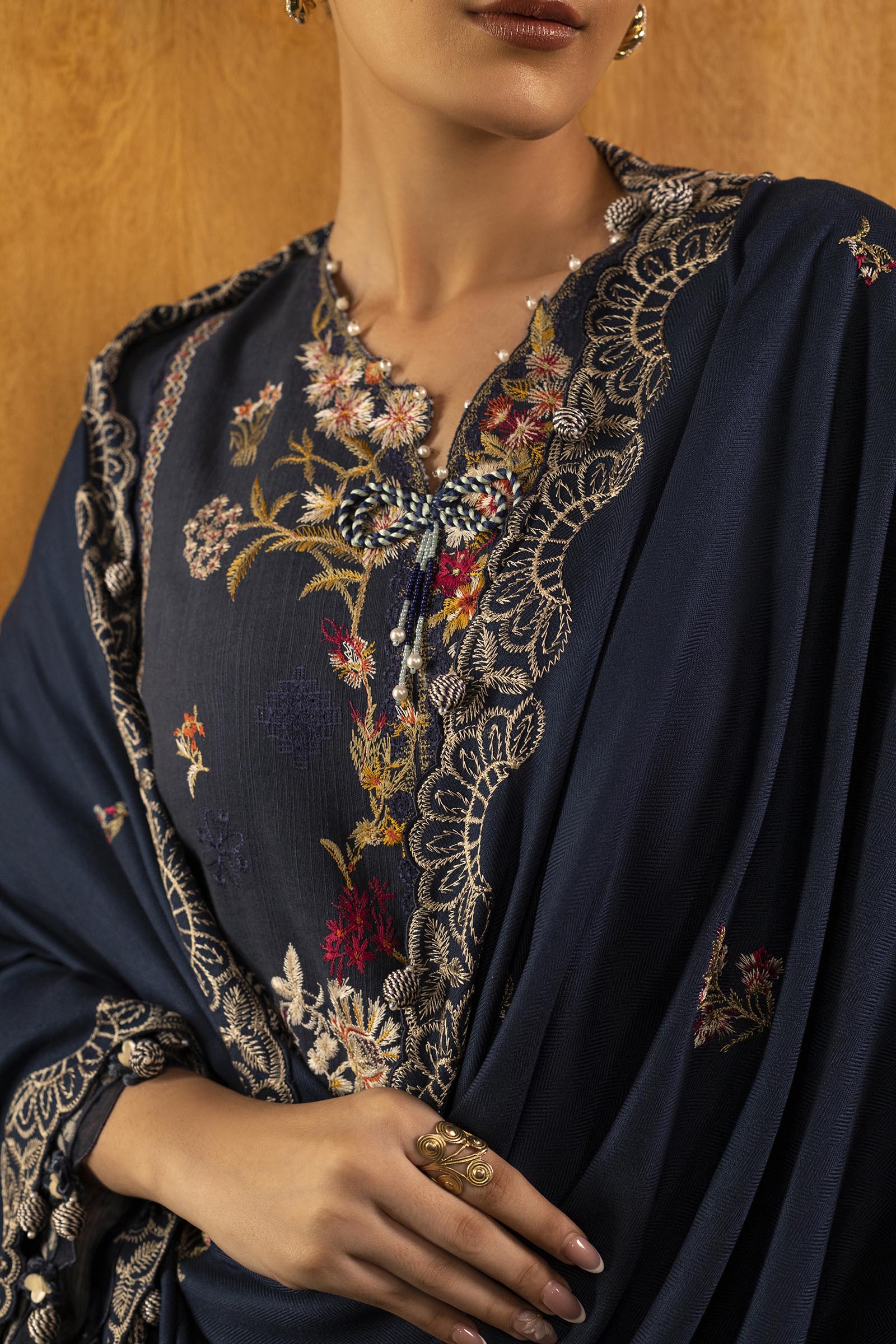 Sana Safinaz | Muzlin Winter 25 | M253-002B by Sana Safinaz - Designer Dress - Type : Ladies Clothes - Available at Saira Sultan - 100% Original 