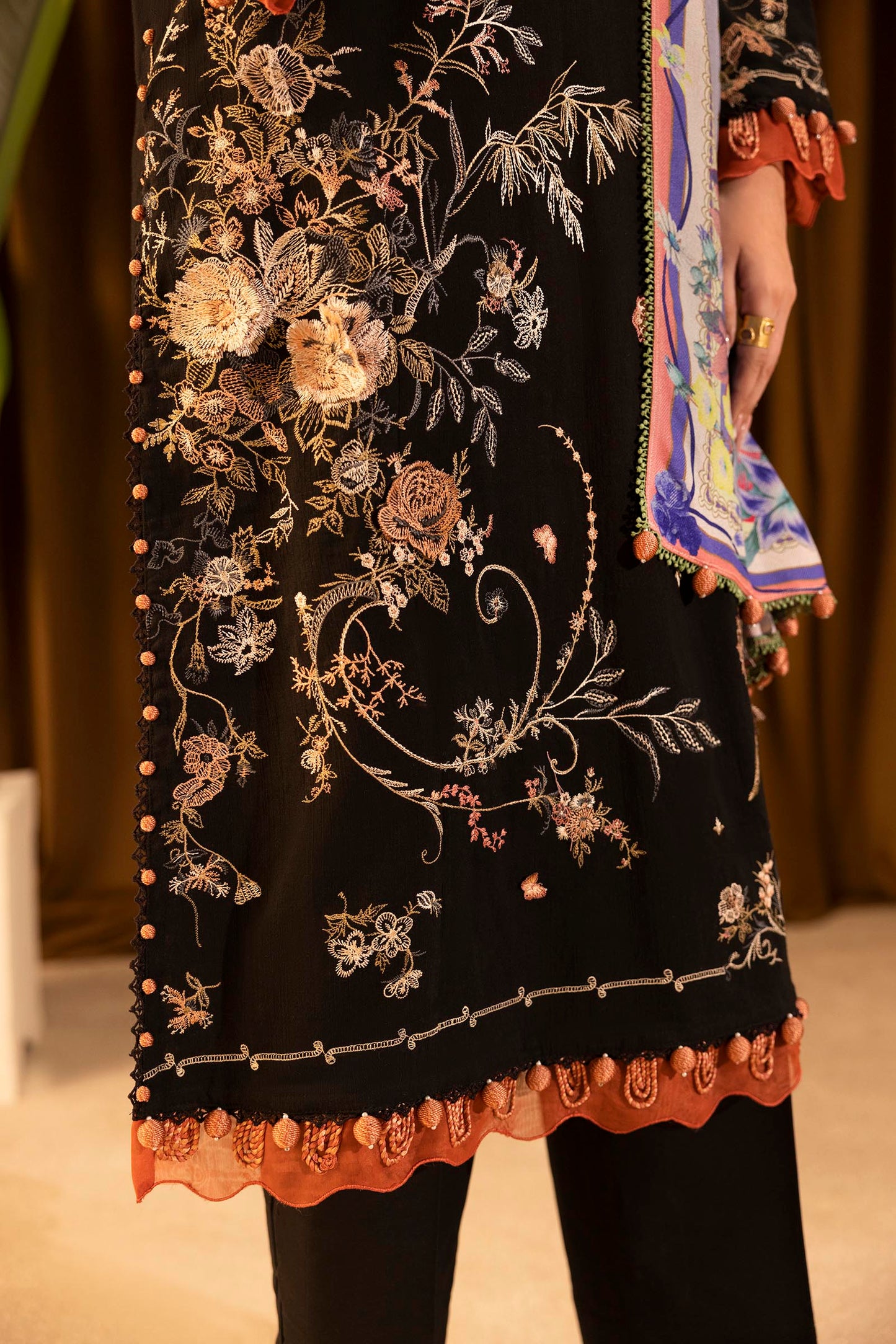 Sana Safinaz | Muzlin Winter 25 | M253-006A by Sana Safinaz - Designer Dress - Type : Ladies Clothes - Available at Saira Sultan - 100% Original 