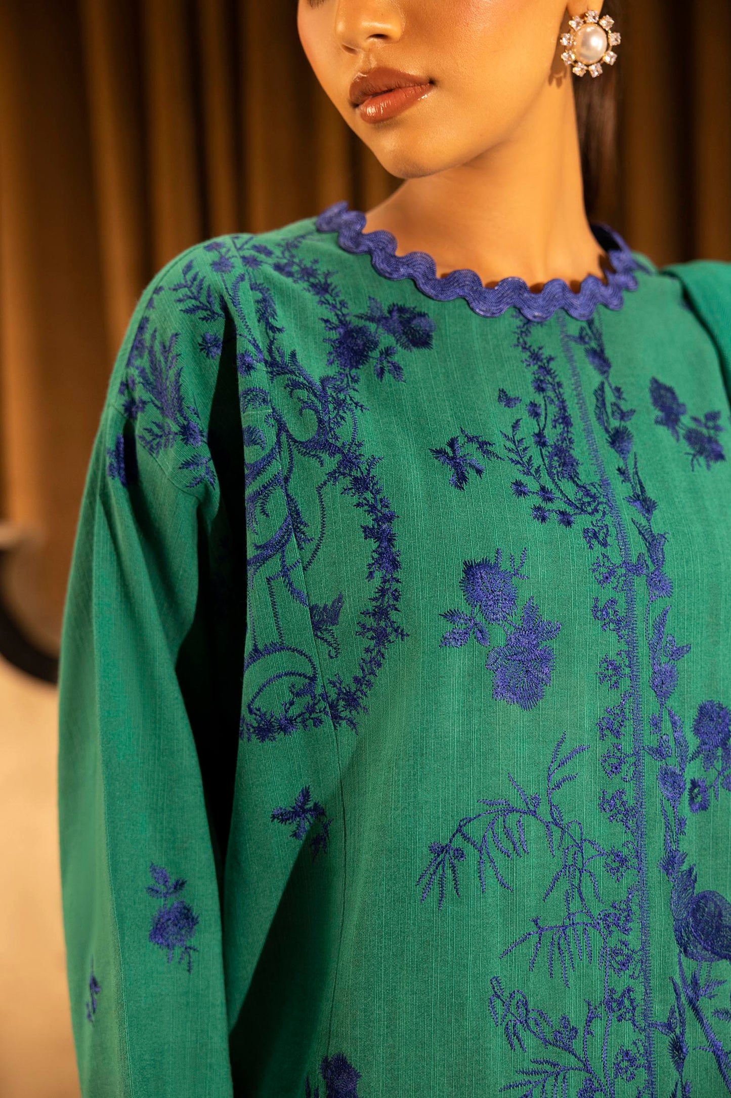 Sana Safinaz | Muzlin Winter 25 | 010A by Sana Safinaz - Designer Dress - Type : Ladies Clothes - Available at Saira Sultan - 100% Original 