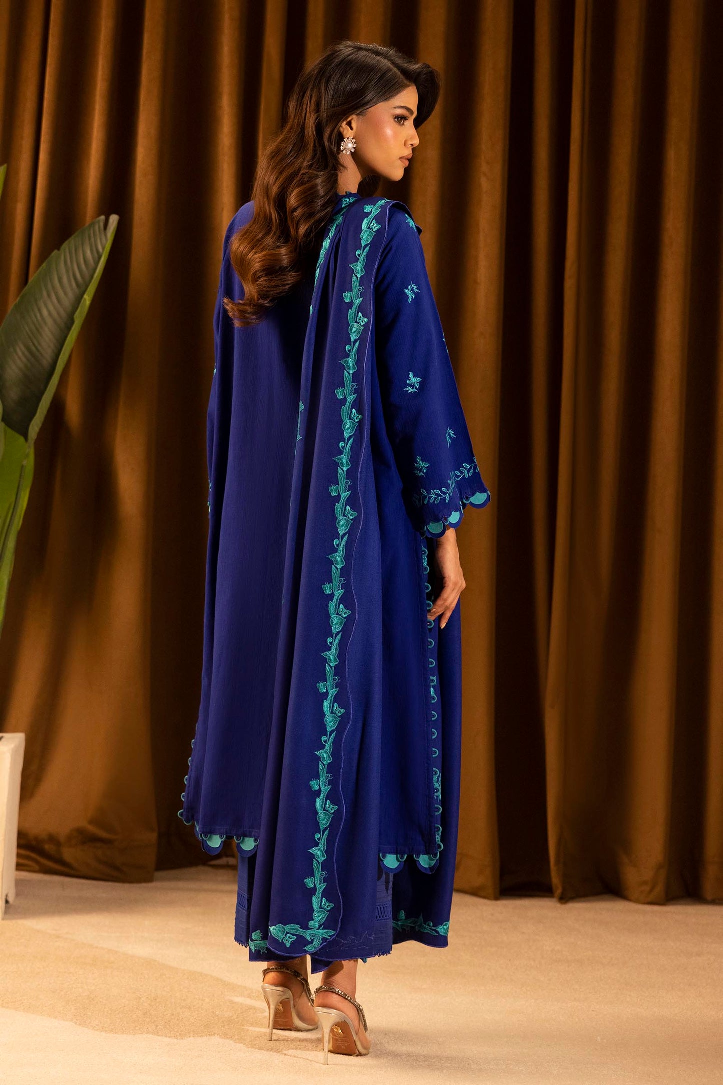 Sana Safinaz | Muzlin Winter 25 | 010B by Sana Safinaz - Designer Dress - Type : Ladies Clothes - Available at Saira Sultan - 100% Original 