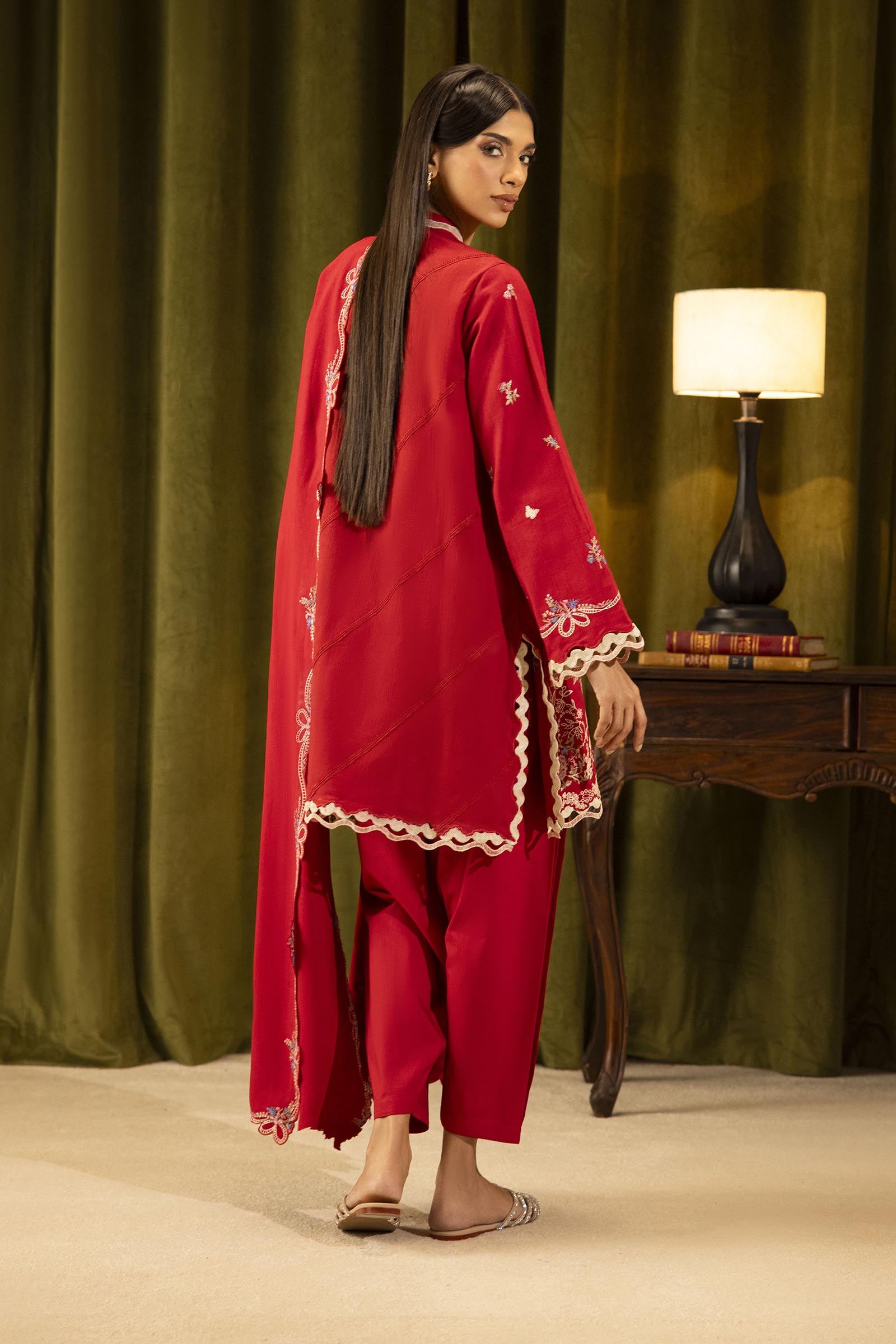 Sana Safinaz | Muzlin Winter 25 | 012B by Sana Safinaz - Designer Dress - Type : Ladies Clothes - Available at Saira Sultan - 100% Original 