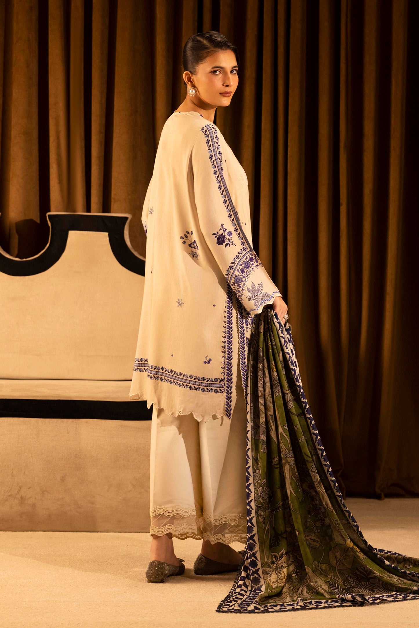 Sana Safinaz | Muzlin Winter 25 | 020B by Sana Safinaz - Designer Dress - Type : Ladies Clothes - Available at Saira Sultan - 100% Original 