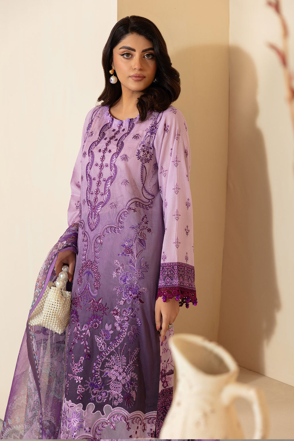 Ramsha | Mashaal Luxury Lawn | L-1304 L Lilac Lawn