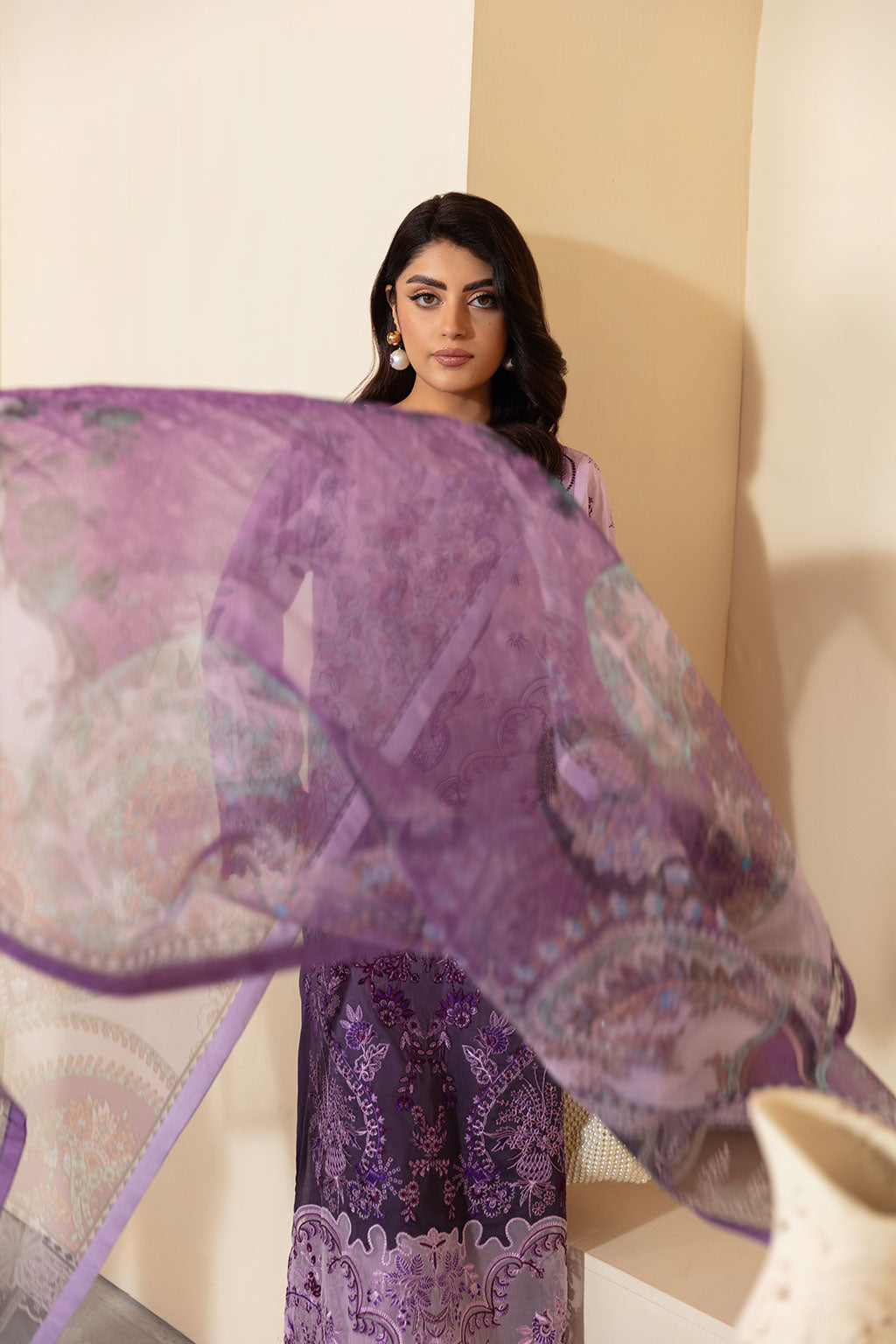 Ramsha | Mashaal Luxury Lawn | L-1304 M Lilac Lawn