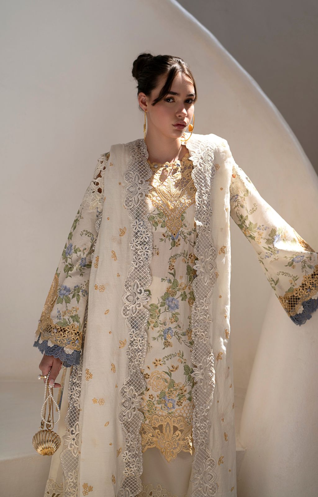 AJR Couture | Printakari Lawn 25 | Maze M Off White Lawn