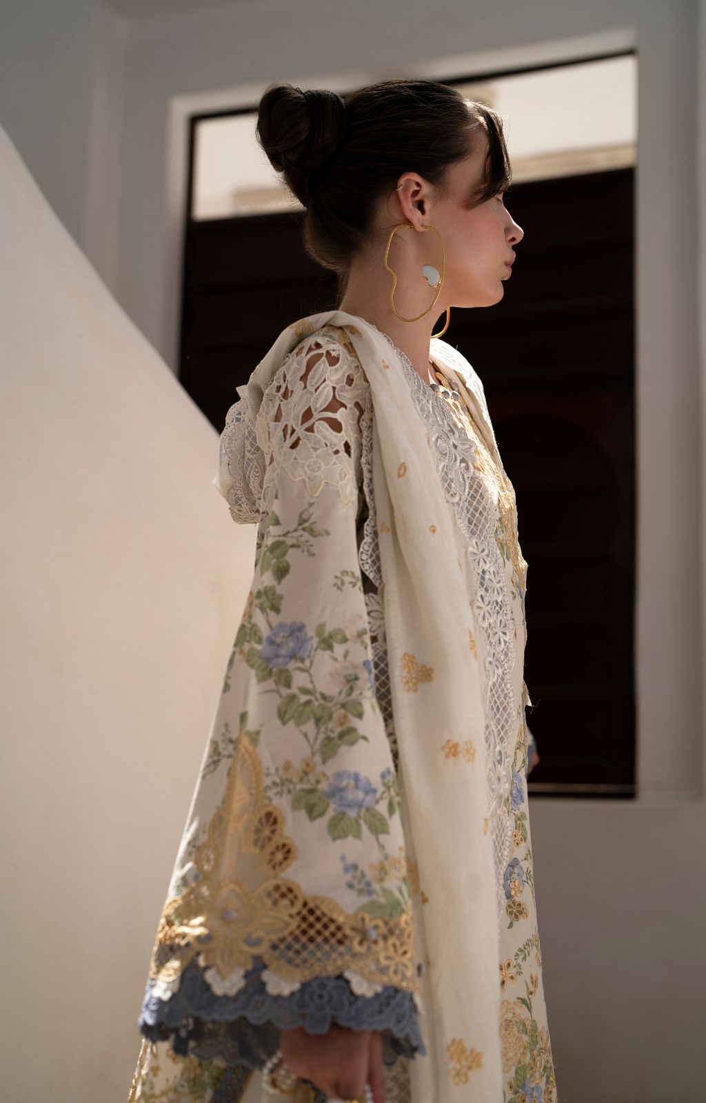 AJR Couture | Printakari Lawn 25 | Maze L Off White Lawn