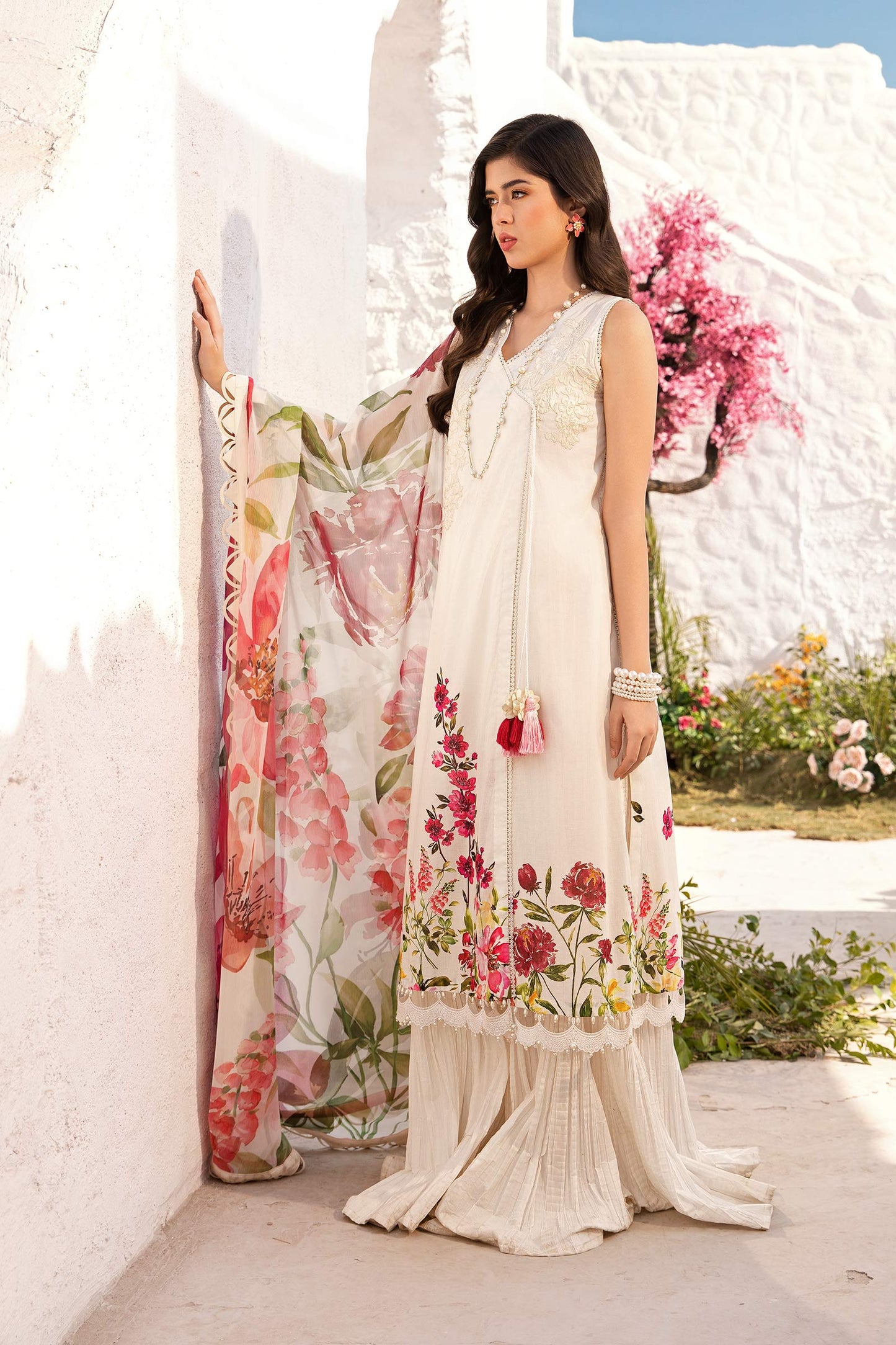 Maria B | M Basic Summer Lawn 25 | MB-CUS25-701B XL White Lawn