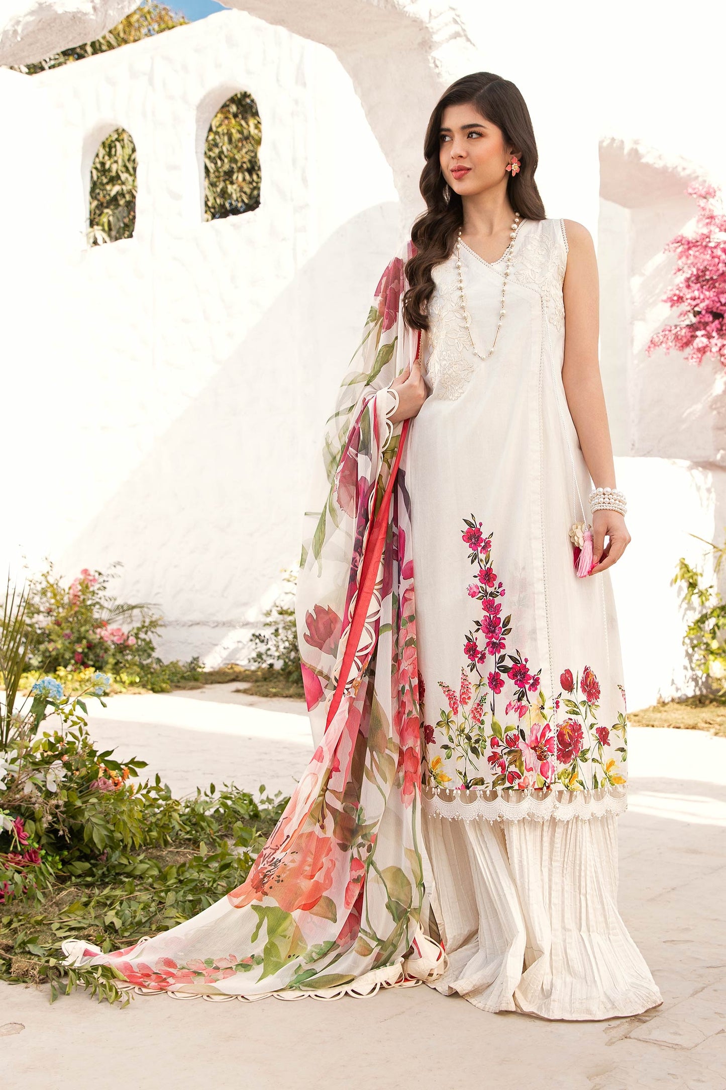 Maria B | M Basic Summer Lawn 25 | MB-CUS25-701B L White Lawn