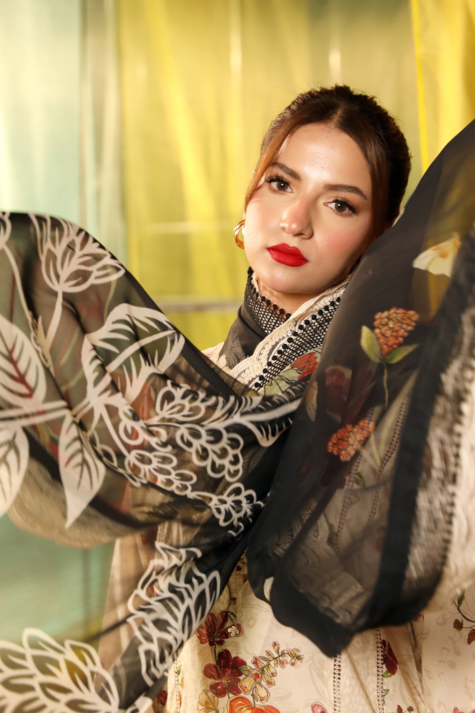 Maria B | M Basic Summer Lawn 25 | MB-CUS25-702B L Beige Lawn