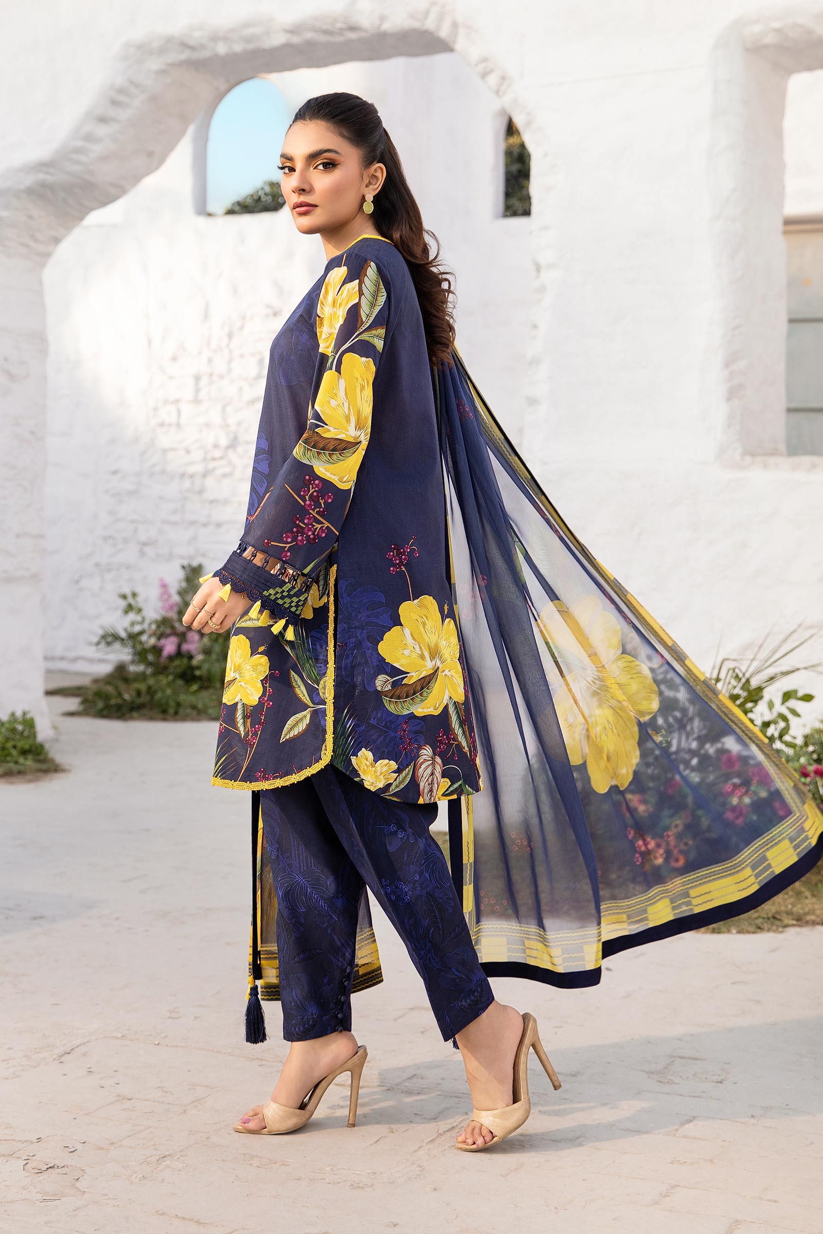 Maria B | M Basic Summer Lawn 25 | MB-CUS25-710B L Dark Blue Lawn