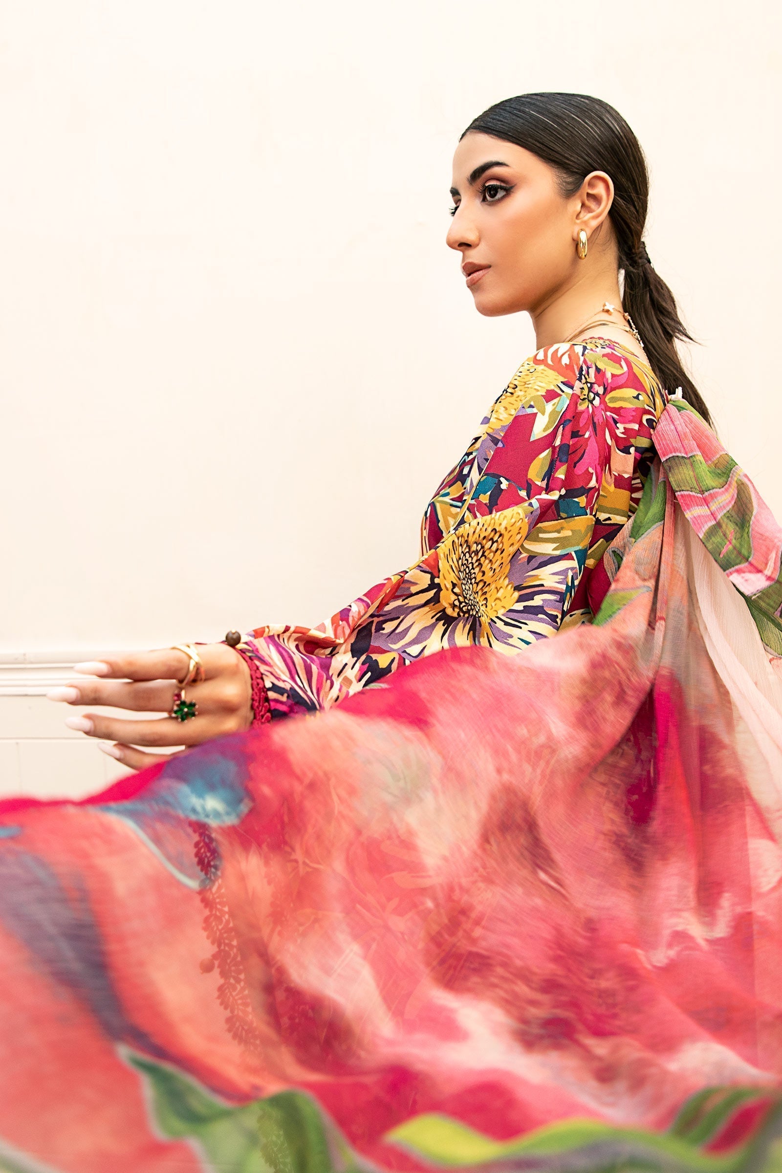 Maria B | Eid Basic Lawn | MB-CUS25-903B L Magenta Lawn