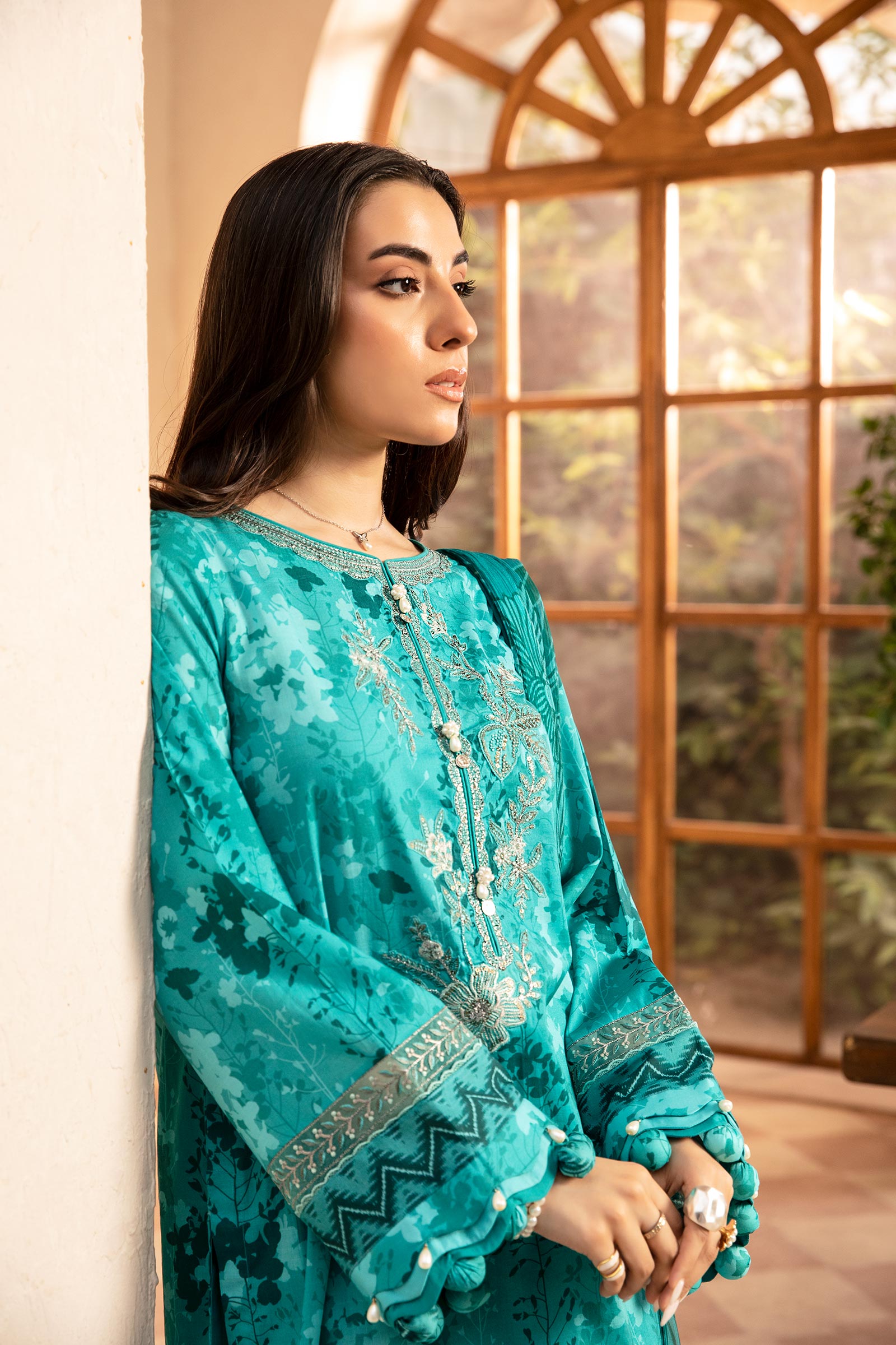 Maria B | Eid Basic Lawn | MB-CUS25-910A L Emerald Green Lawn