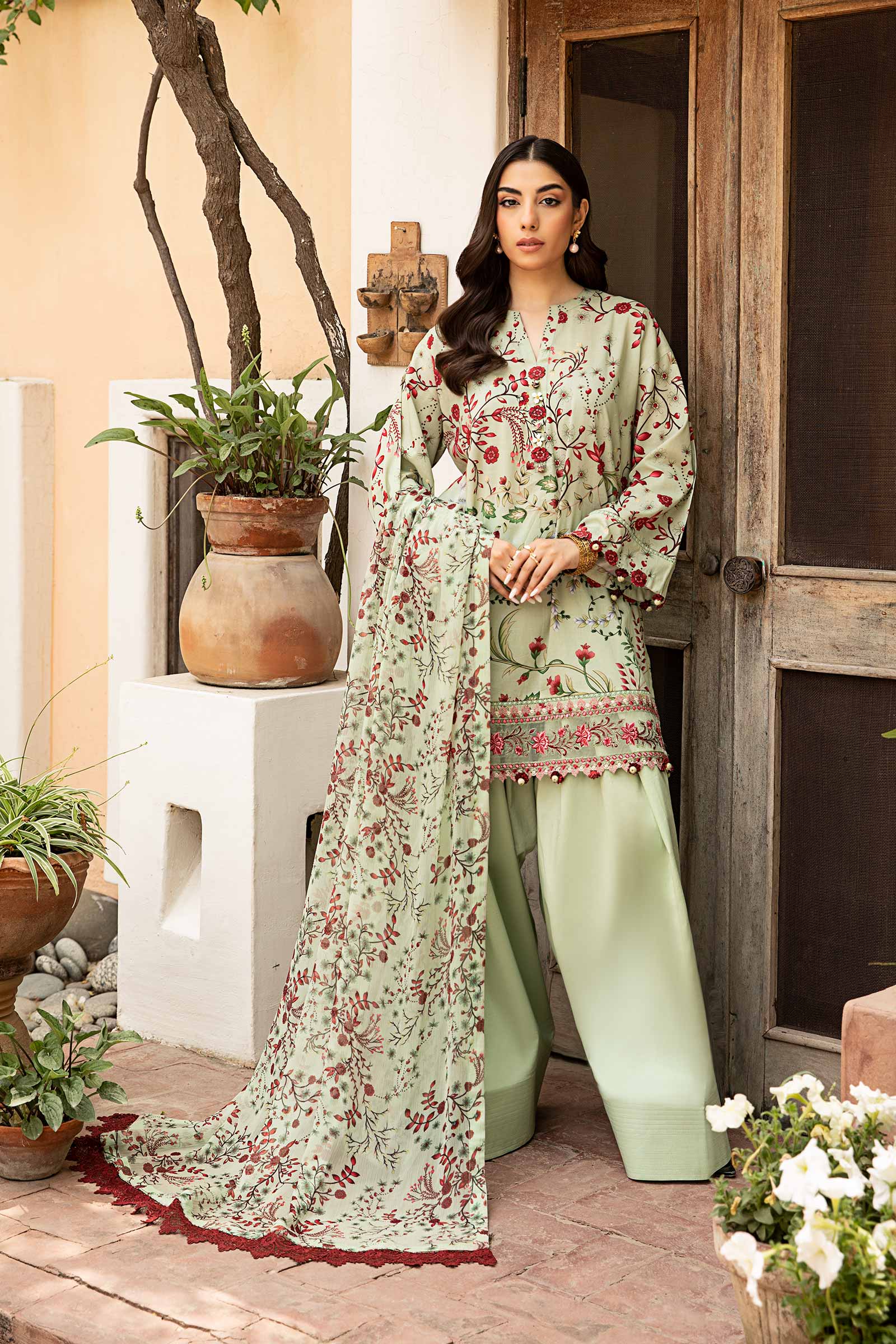 Maria B | Eid Basic Lawn | MB-CUS25-912B XS Mint Green Lawn