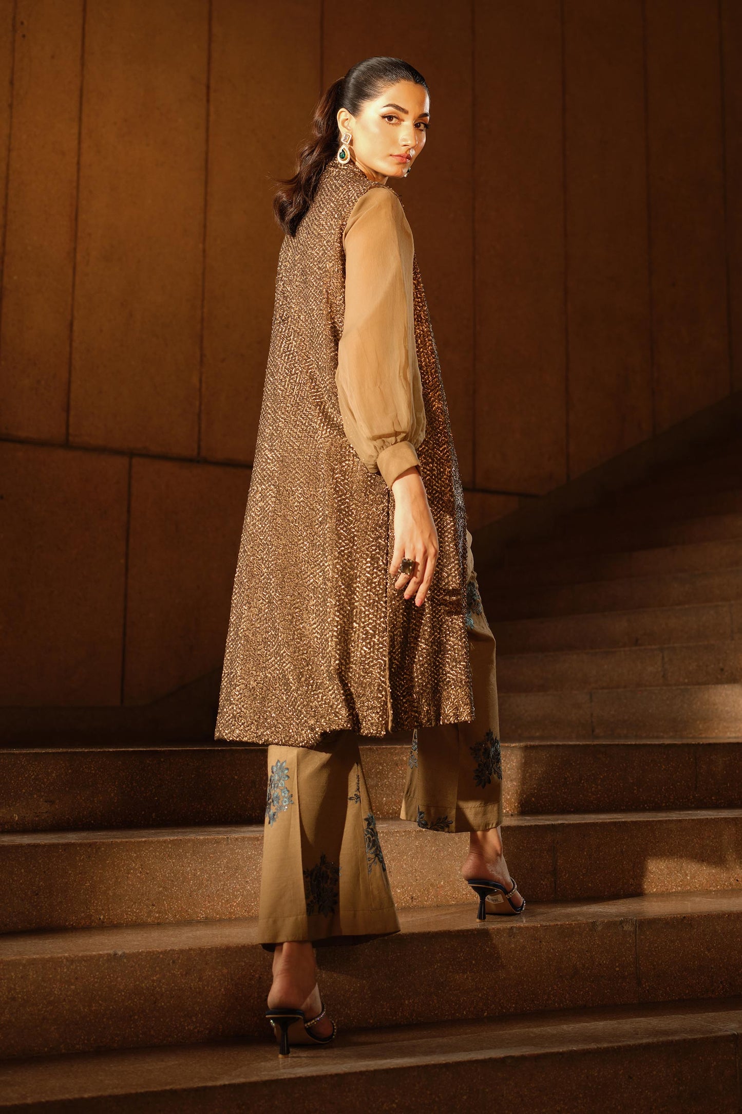 Maria B | Pre fall Dresses | MBS-W25-21 C - Pakistani Designer Dress - by Maria B - Type : Ladies Clothes - 100% Original at Saira Sultan