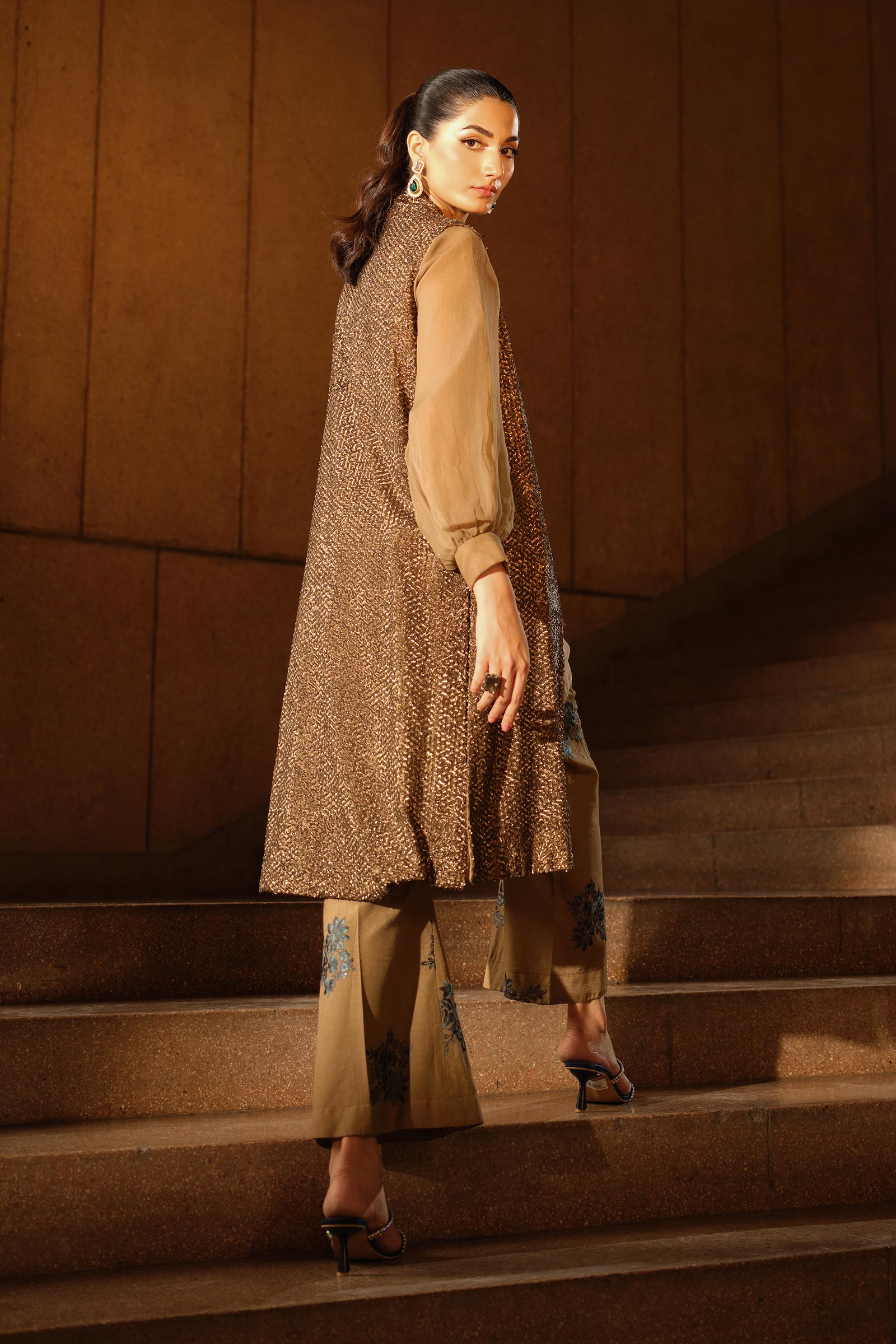Maria B | Pre fall Dresses | MBS-W25-21 C - Pakistani Designer Dress - by Maria B - Type : Ladies Clothes - 100% Original at Saira Sultan