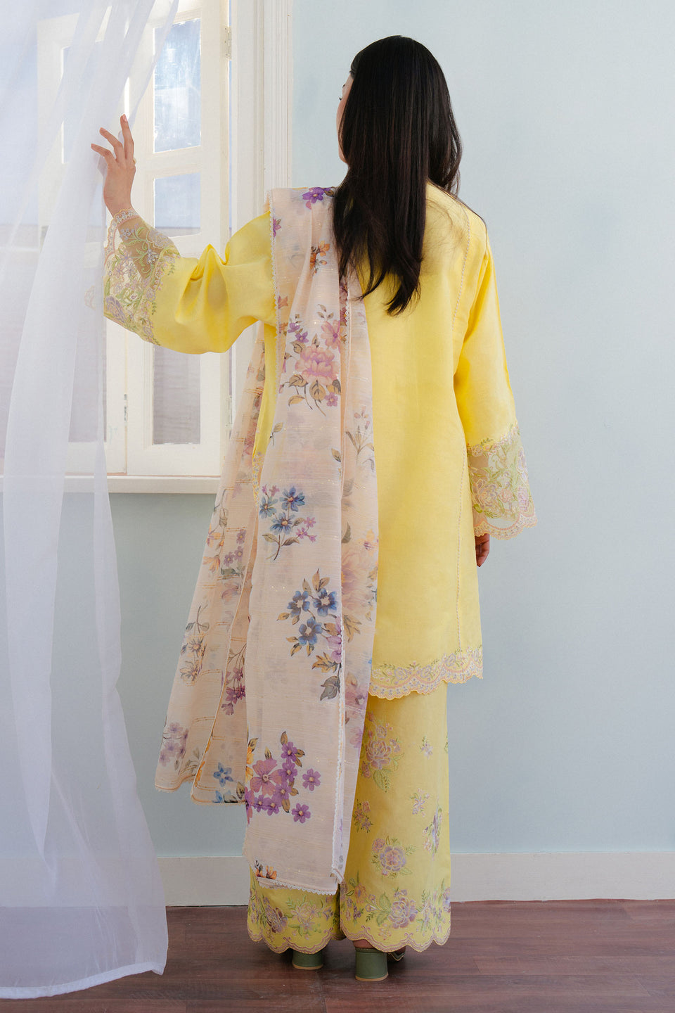 Zara Shahjahan | Coco Lawn 25 | MEADOW-8A S Yellow Jacquard